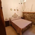 펜션 La Casa Di Rotilio E Isella 부리아노